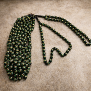 سبحة كوك بيضة حمام 33 خرزة مطعم نحاس و زمرد مقاس 12 مللي