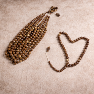 سبحة تراب كهرمان بريحة الزعفران بلية 33 خرزة مقاس 10 مللي